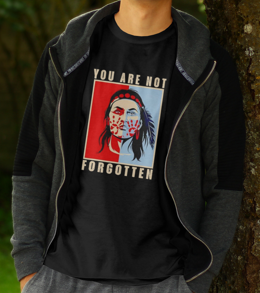 You Are Not Forgotten Awareness Native American Indian Red Handprint Feather Profile T-Shirt