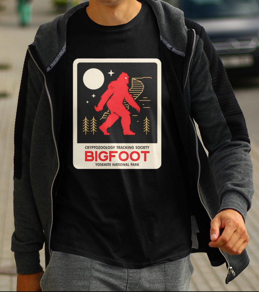 Bigfoot Cryptozoology Tracking Society Moonlit Yosemite National Park T-Shirt