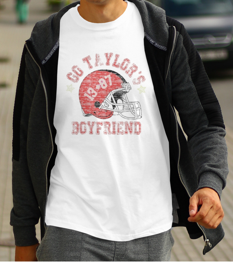 Go Taylor’s Boyfriend 13 87 Football Helmet T-Shirt