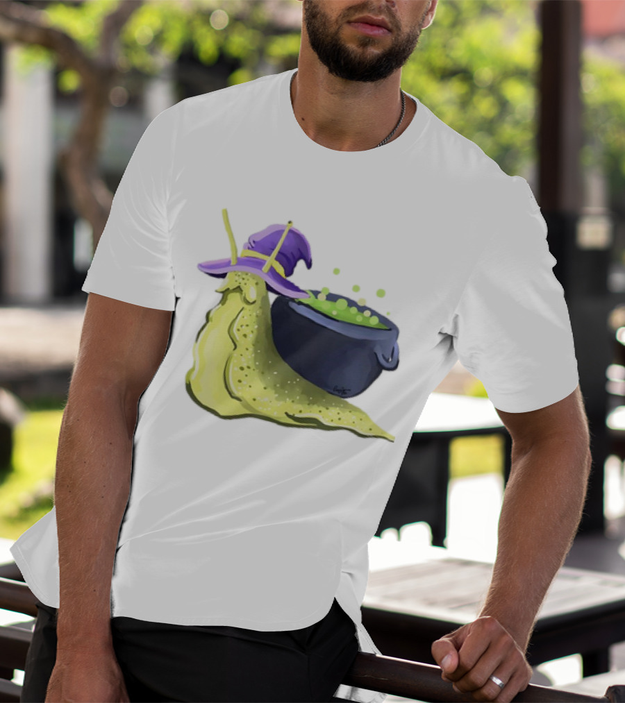 Cauldron Snail Classic Witch Hat Potion Magic T-Shirt
