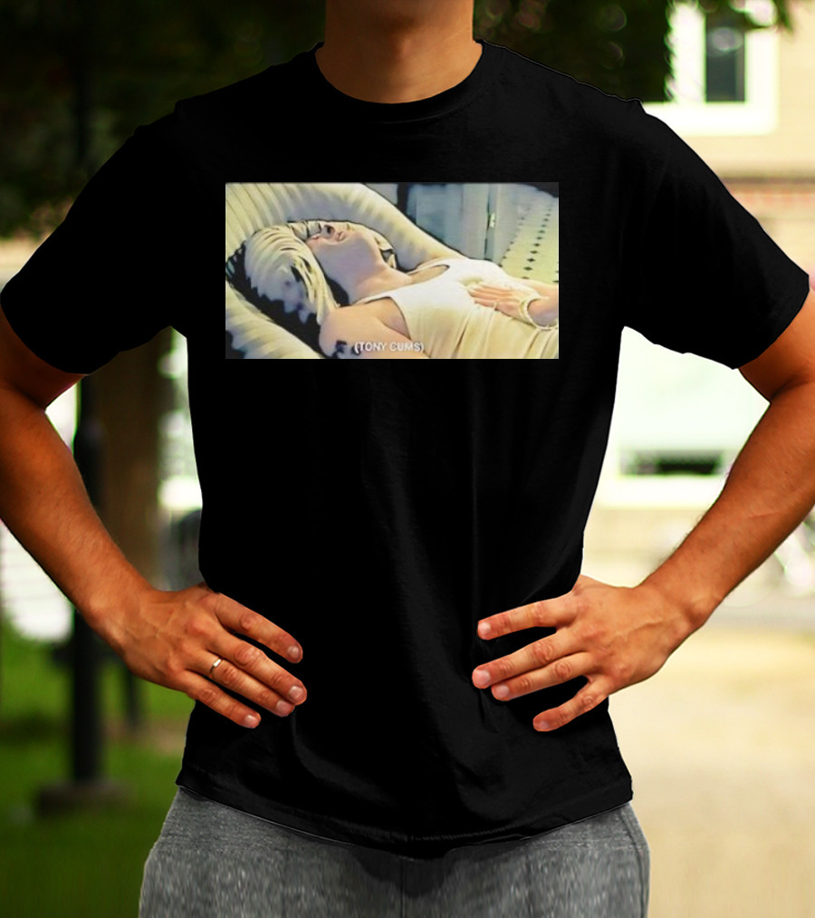 Tony Cums Retro Vintage Scene T-Shirt