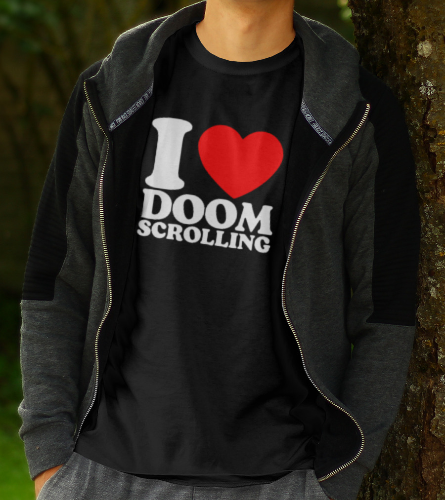 I Heart Doom Scrolling Bold White Text Red Heart T-Shirt