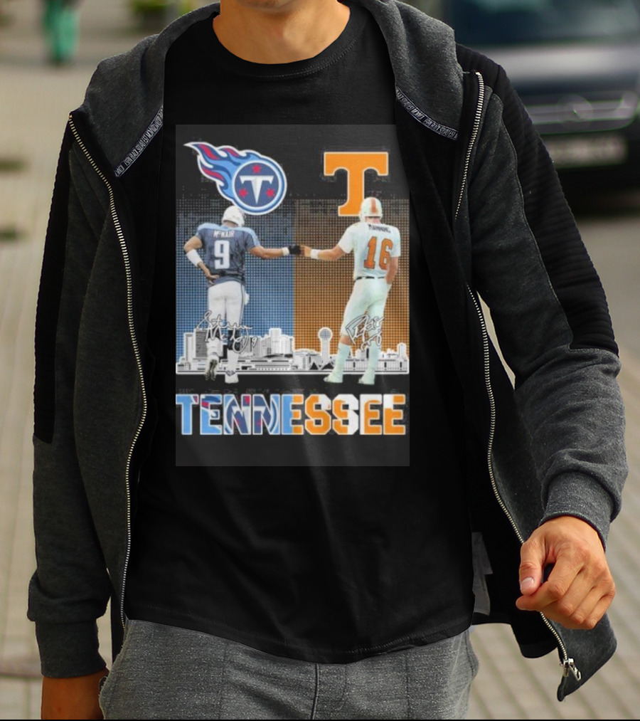 Tennessee Titans Steve McNair Peyton Manning Volunteers Skyline T-Shirt