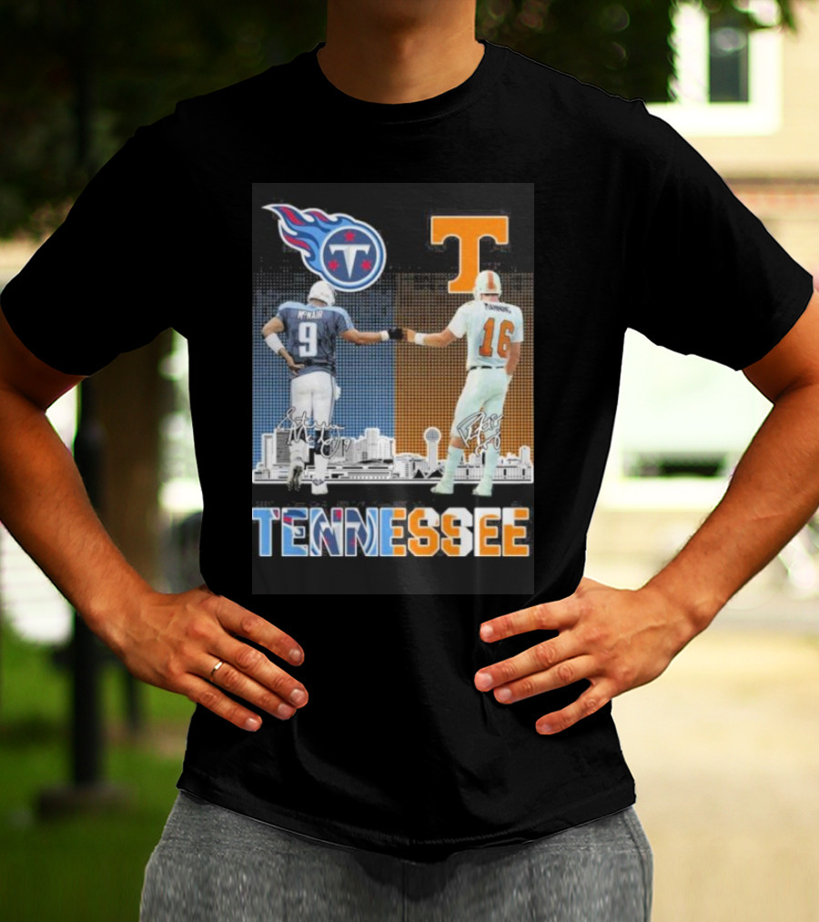 Tennessee Titans Steve McNair Peyton Manning Volunteers Skyline T-Shirt