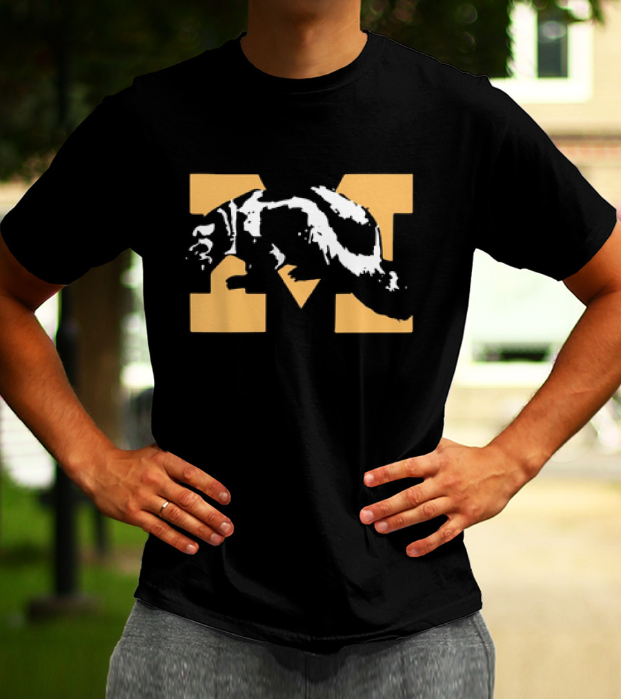 Michigan Wolverines Vintage Mascot M T-Shirt
