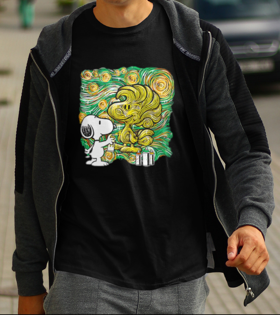 Peanuts Snoopy Spray Painting Woodstock In Starry Night Graffiti T-Shirt