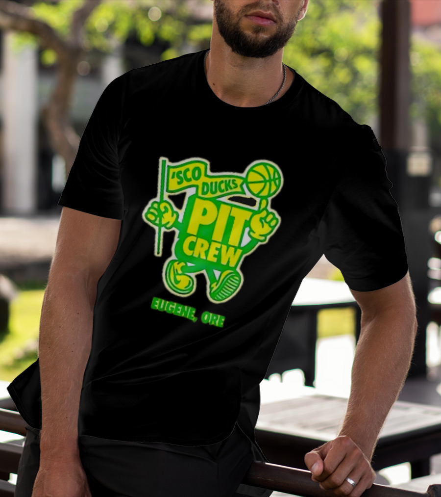 Sco Ducks Pit Crew Eugene Ore Oregon Ducks Basketball T-Shirt