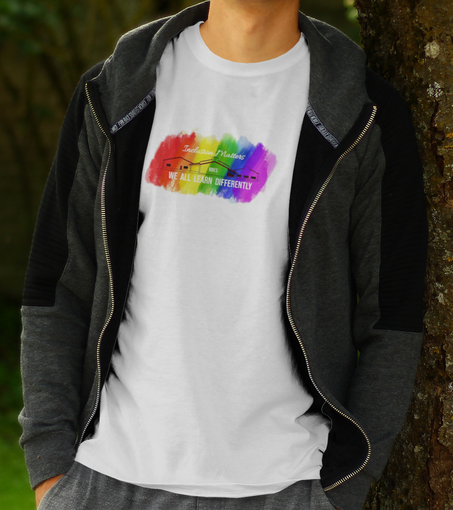 Inclusion Matters BBES We All Learn Differently Rainbow Brushstroke Background T-Shirt