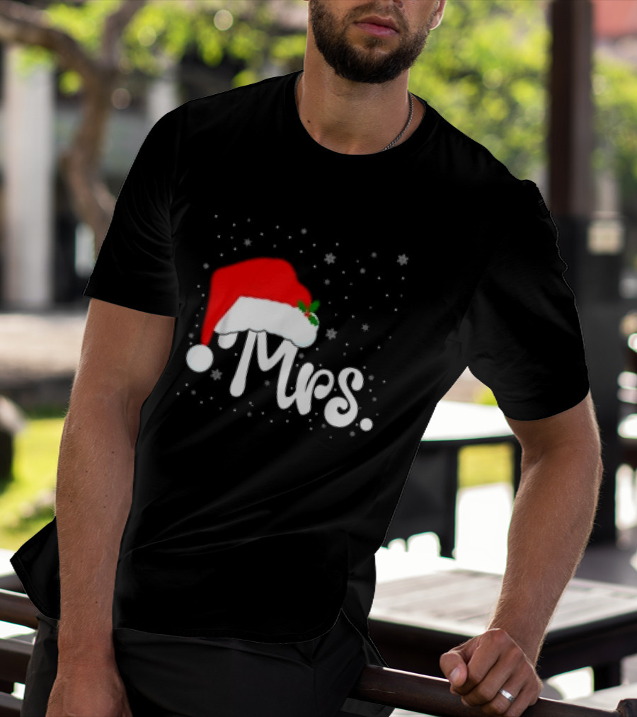 Mrs Santa Claus Christmas Matching Couples T-Shirt