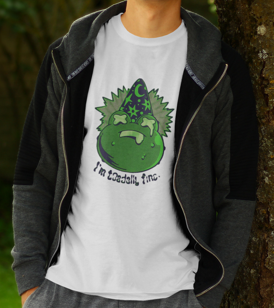 I'm Toadally Fine Vintage Green Toad Witch Hat Stars And Moon T-Shirt