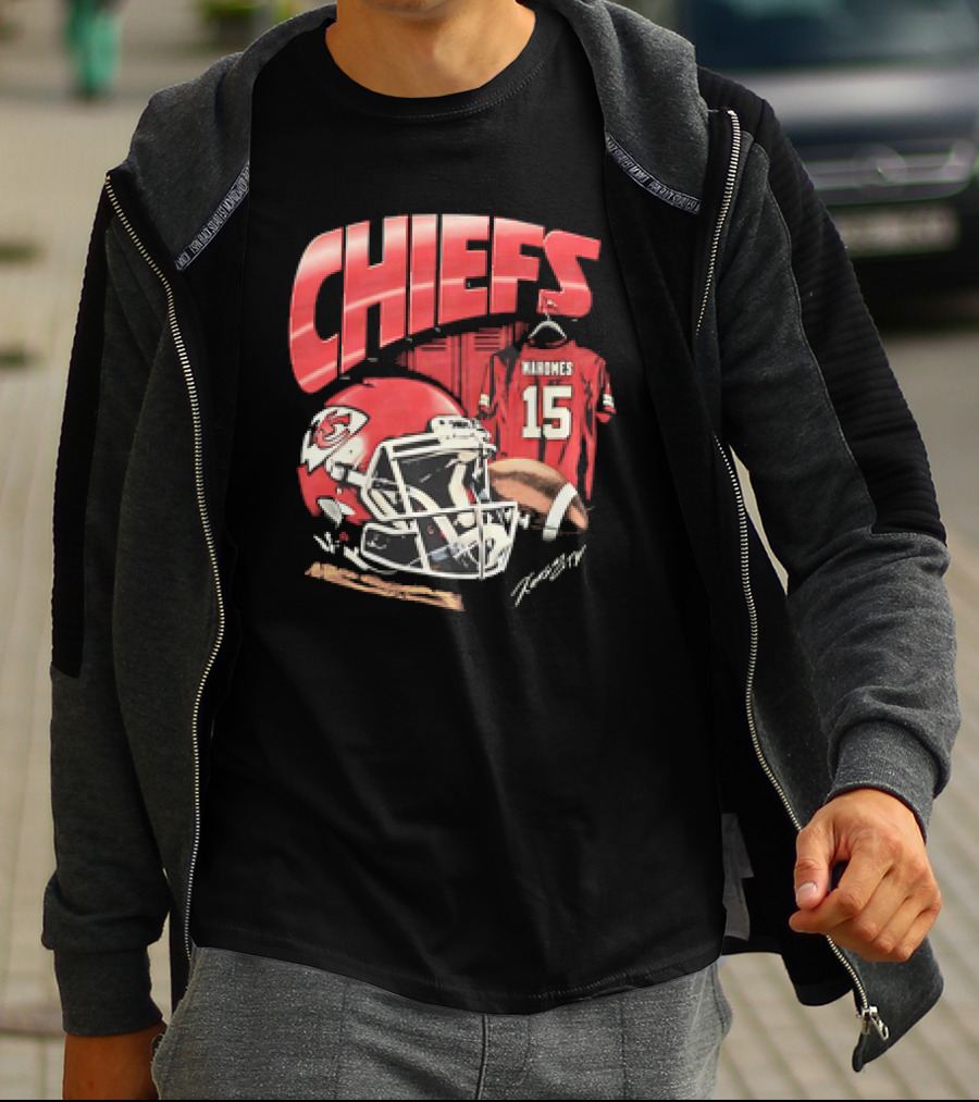 Kansas City Chiefs Patrick Mahomes 15 NFL Helmet Jersey Chiefs T-Shirt