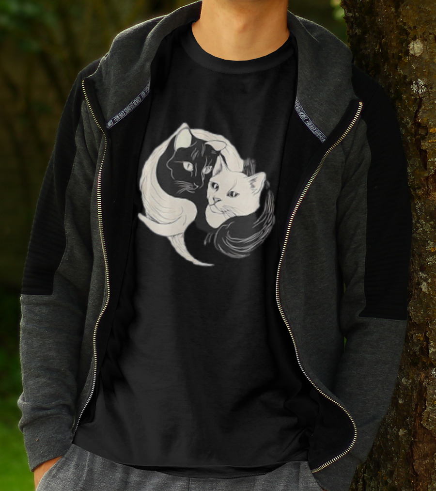 Yin Yang Cats Black And White Circle Harmony T-Shirt