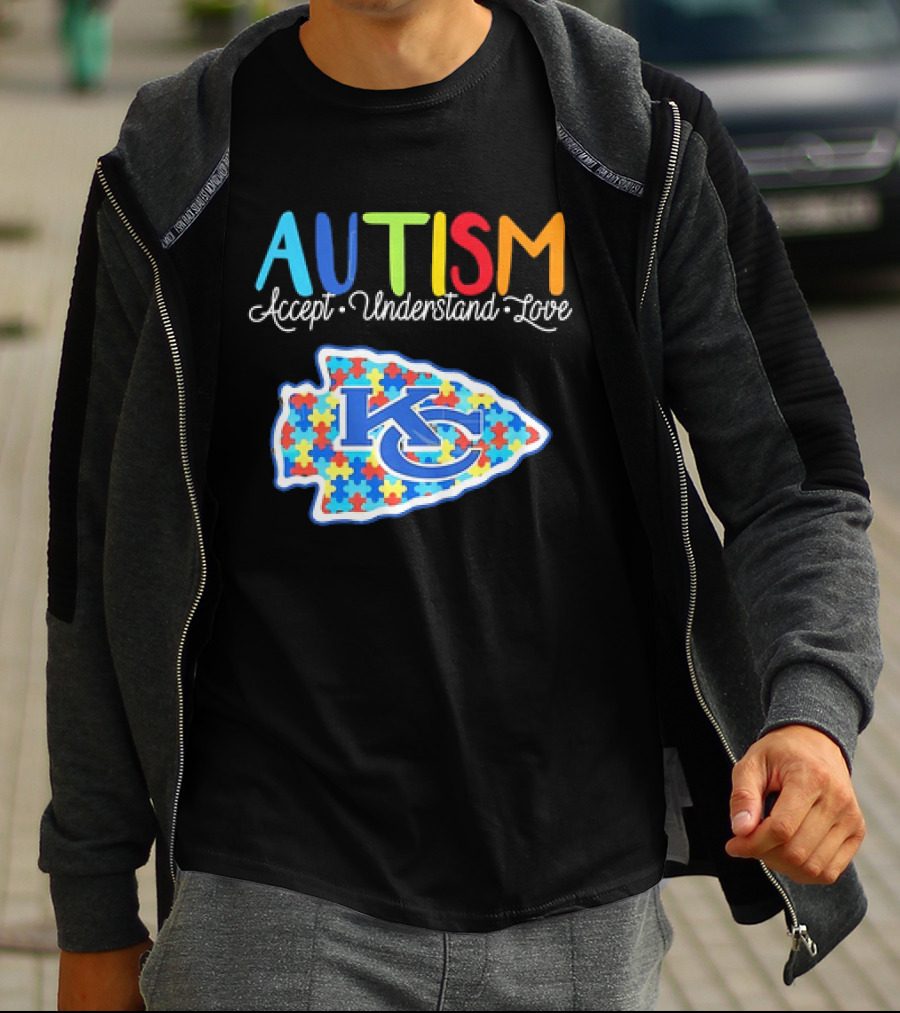 Kansas City Chiefs Autism Accept Understand Love Puzzle T-Shirt