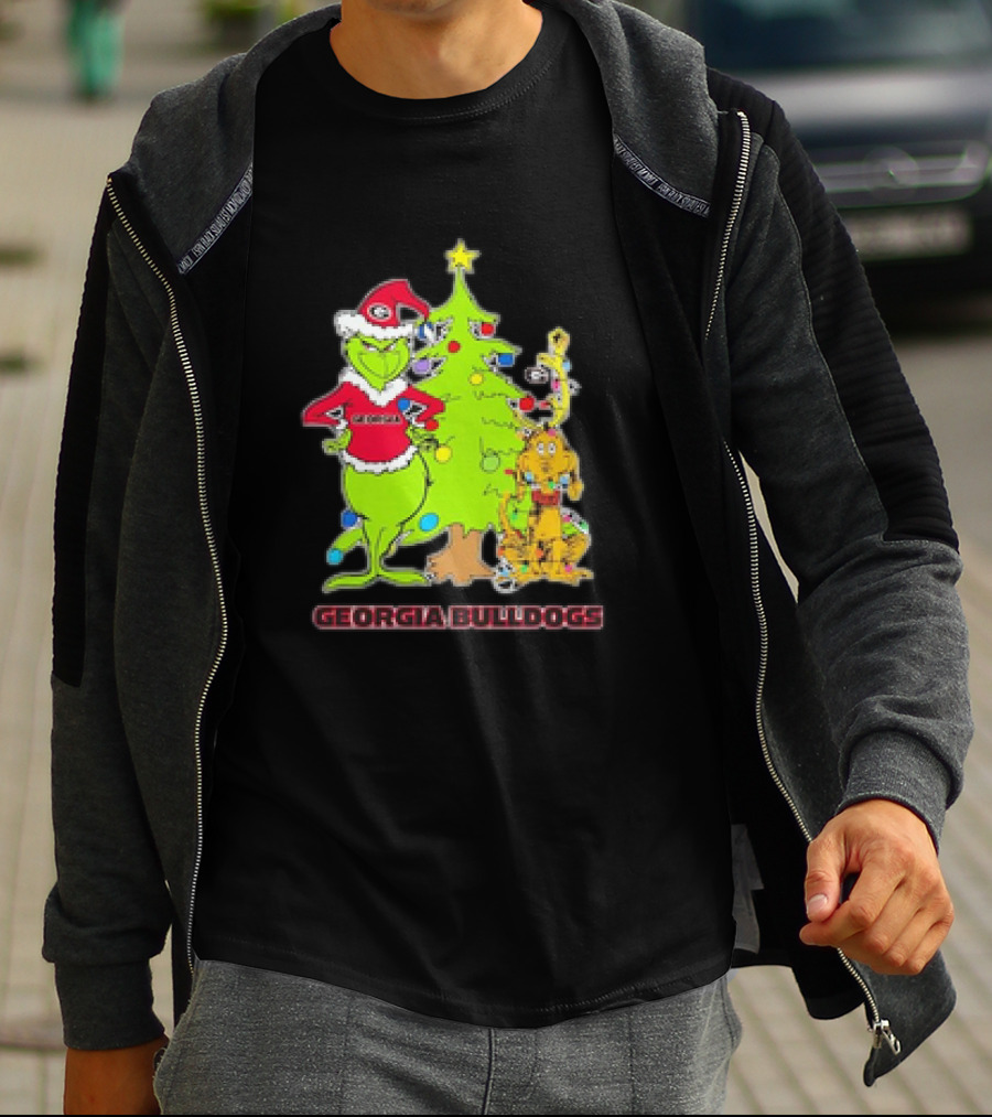 Georgia Bulldogs Grinch Christmas Tree Football T-Shirt