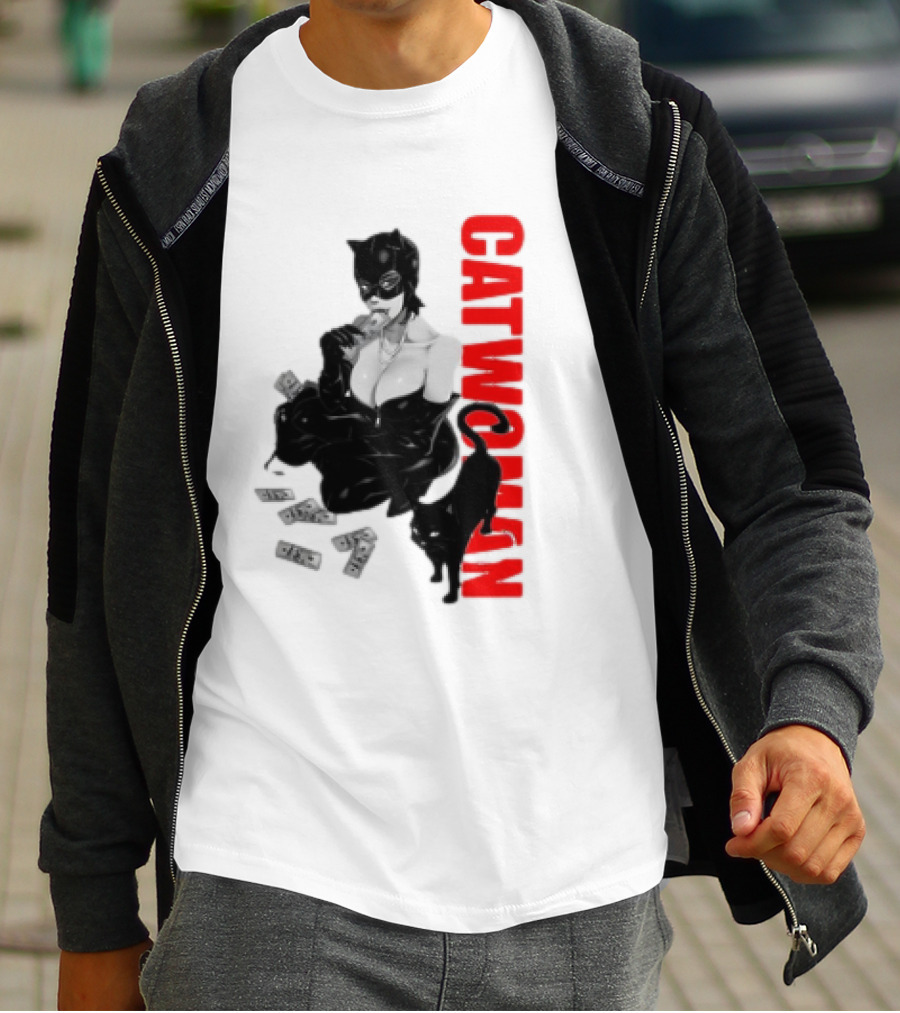 Catwoman Cartoon Noir With Money And Black Cat T-Shirt