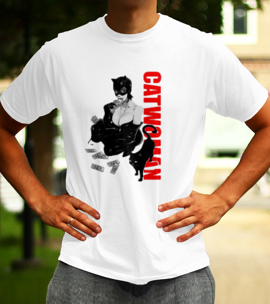Catwoman Cartoon Noir With Money And Black Cat T-Shirt