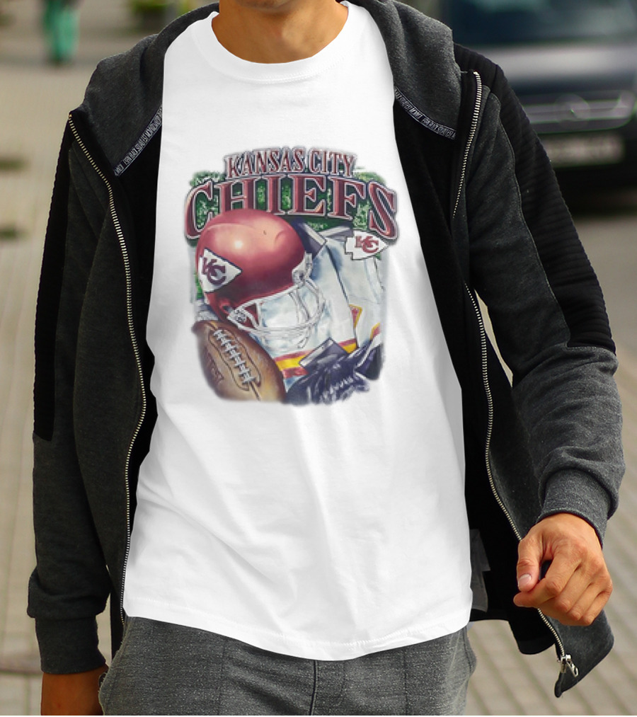 Kansas City Chiefs Helmet Football NFL KC Chiefs Est 1960 T-Shirt