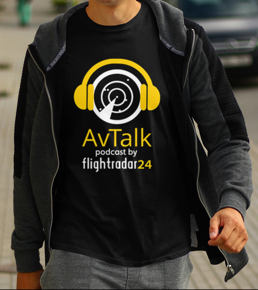 AvTalk Podcast By Flightradar24 With Steve Giordano Radar Headphones T-Shirt
