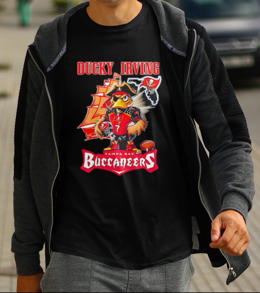 Ducky Irving Tampa Bay Buccaneers 7 Pirate Ship Football Character T-Shirt