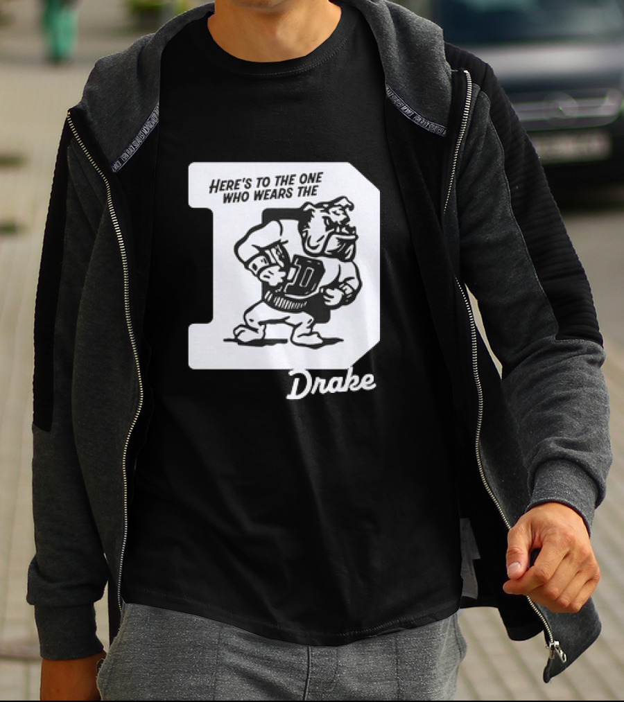Drake Bulldogs Here's To The One Who Wears The D Retro T-Shirt