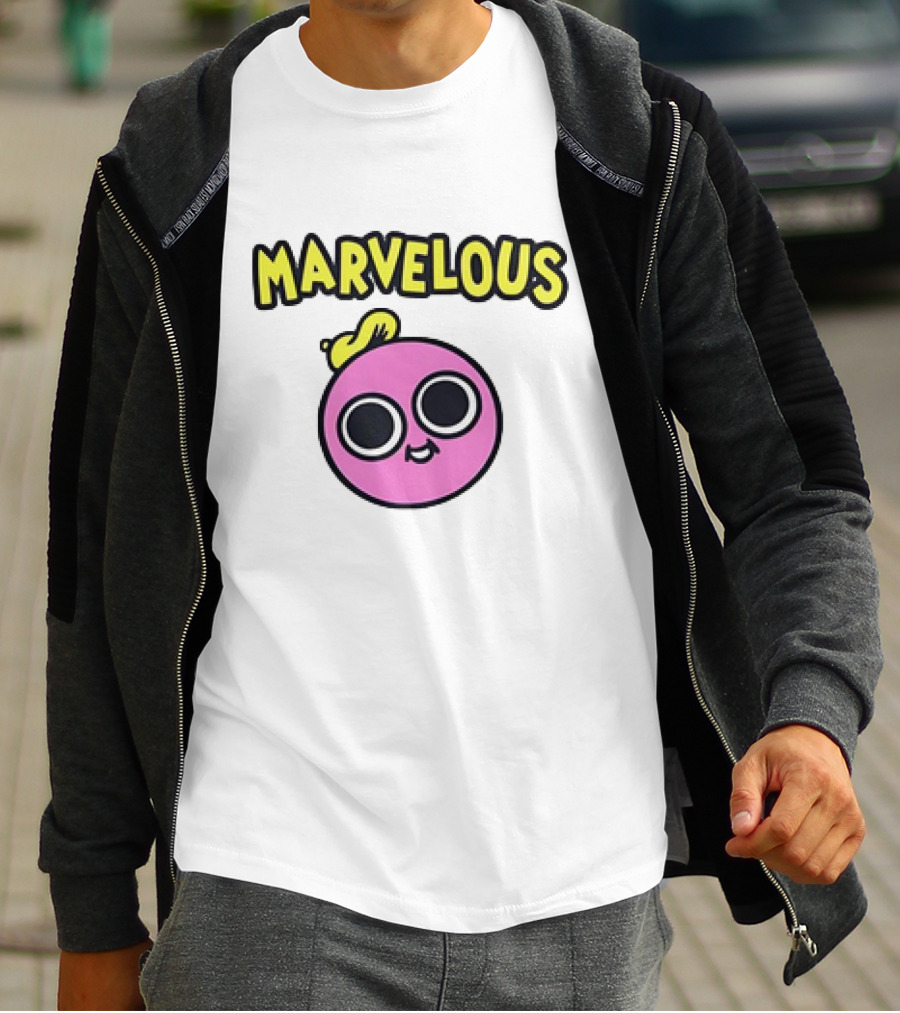 MARVELOUS Cute Pink Smiley Face With Large Eyes And Yellow Hair T-Shirt