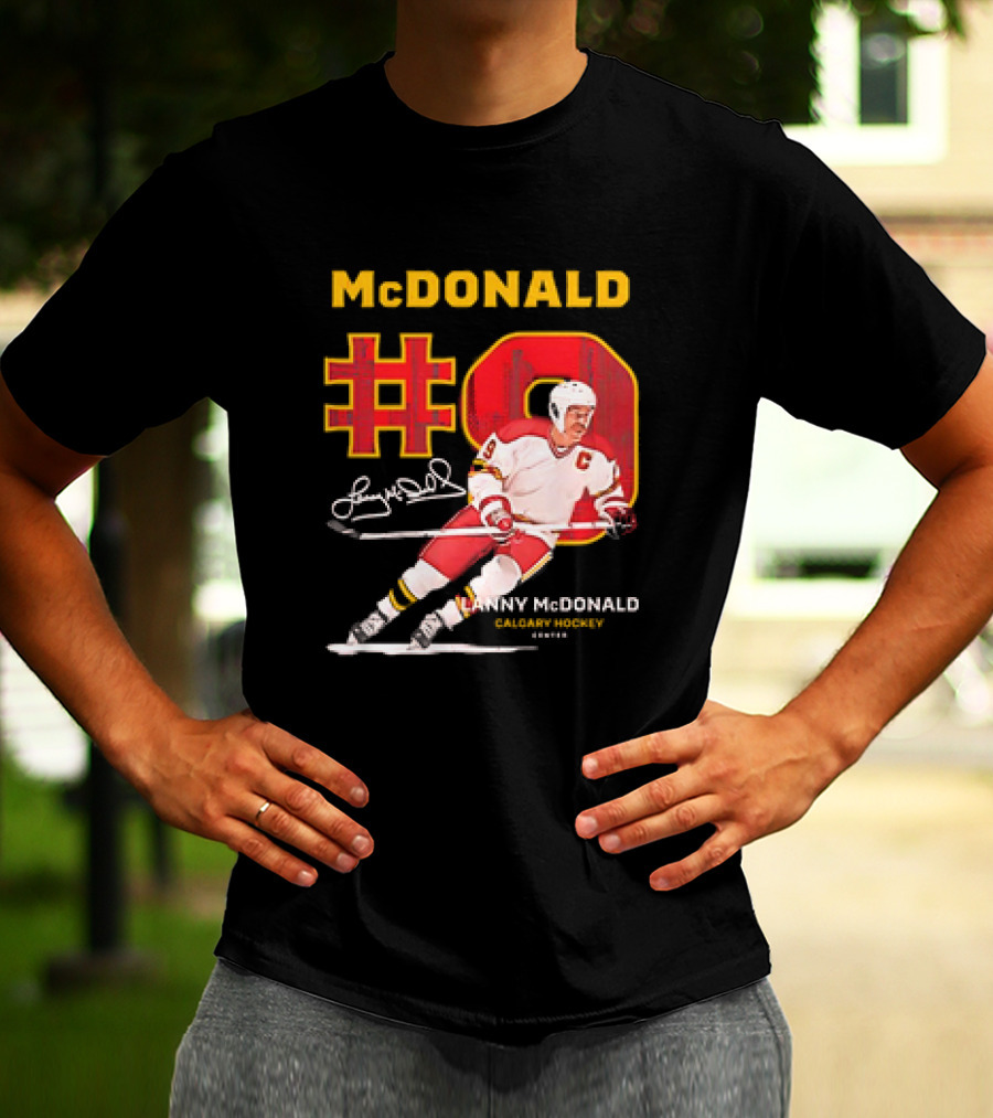 Lanny McDonald #9 Calgary Flames NHL Hockey Throwback Vintage Signature T-Shirt