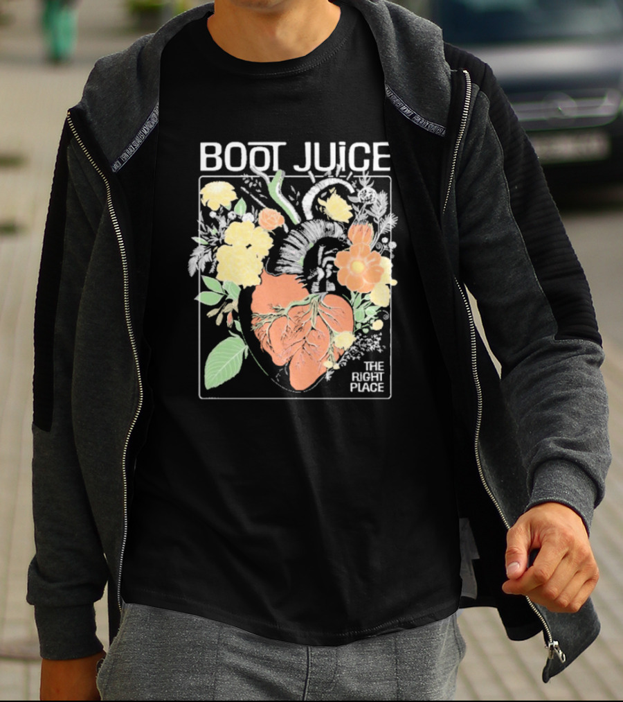 Boot Juice The Right Place Floral Heart Botanical Vintage Style T-Shirt