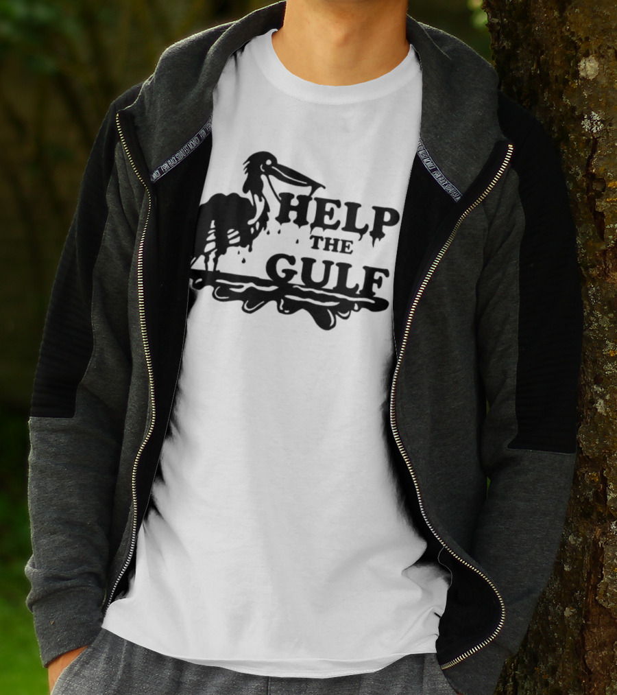 Help The Gulf Oil Spill Awareness Pelican T-Shirt