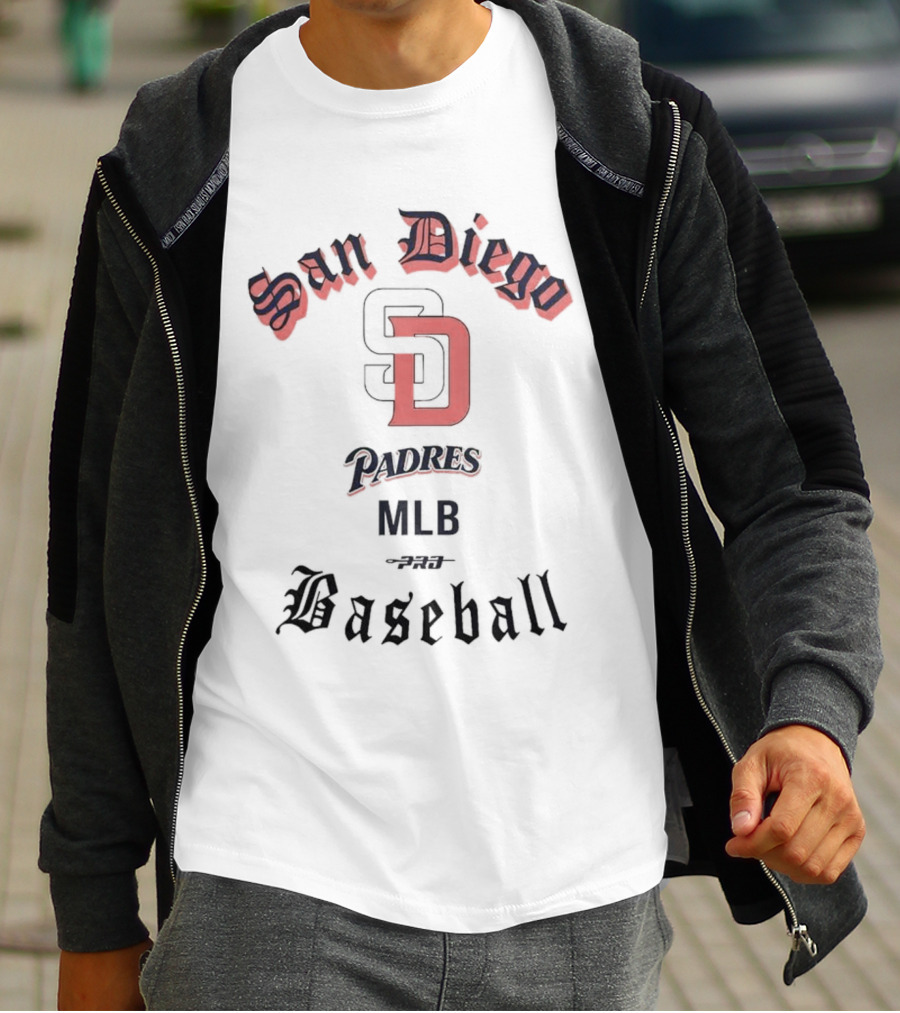 San Diego Padres Cooperstown Collection Old English MLB Baseball T-Shirt