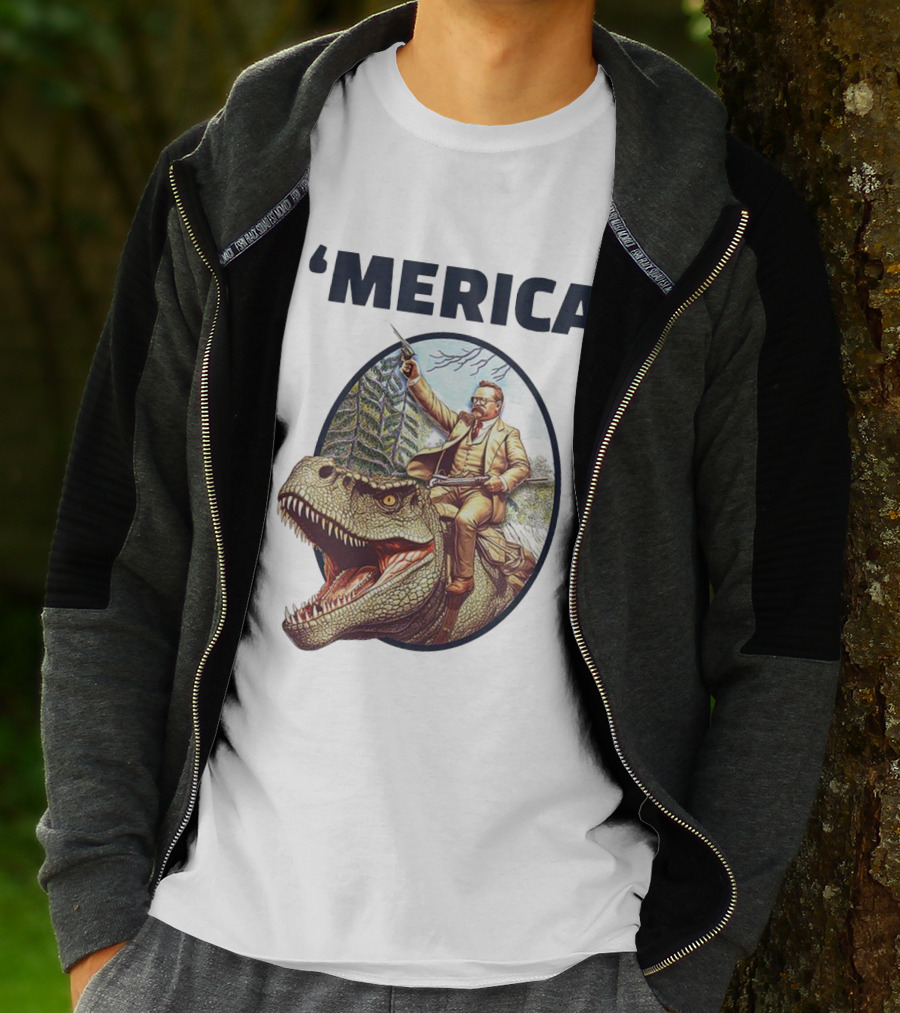 Theodore Roosevelt Riding Dinosaur ‘Merica Patriotic Adventure Scene T-Shirt