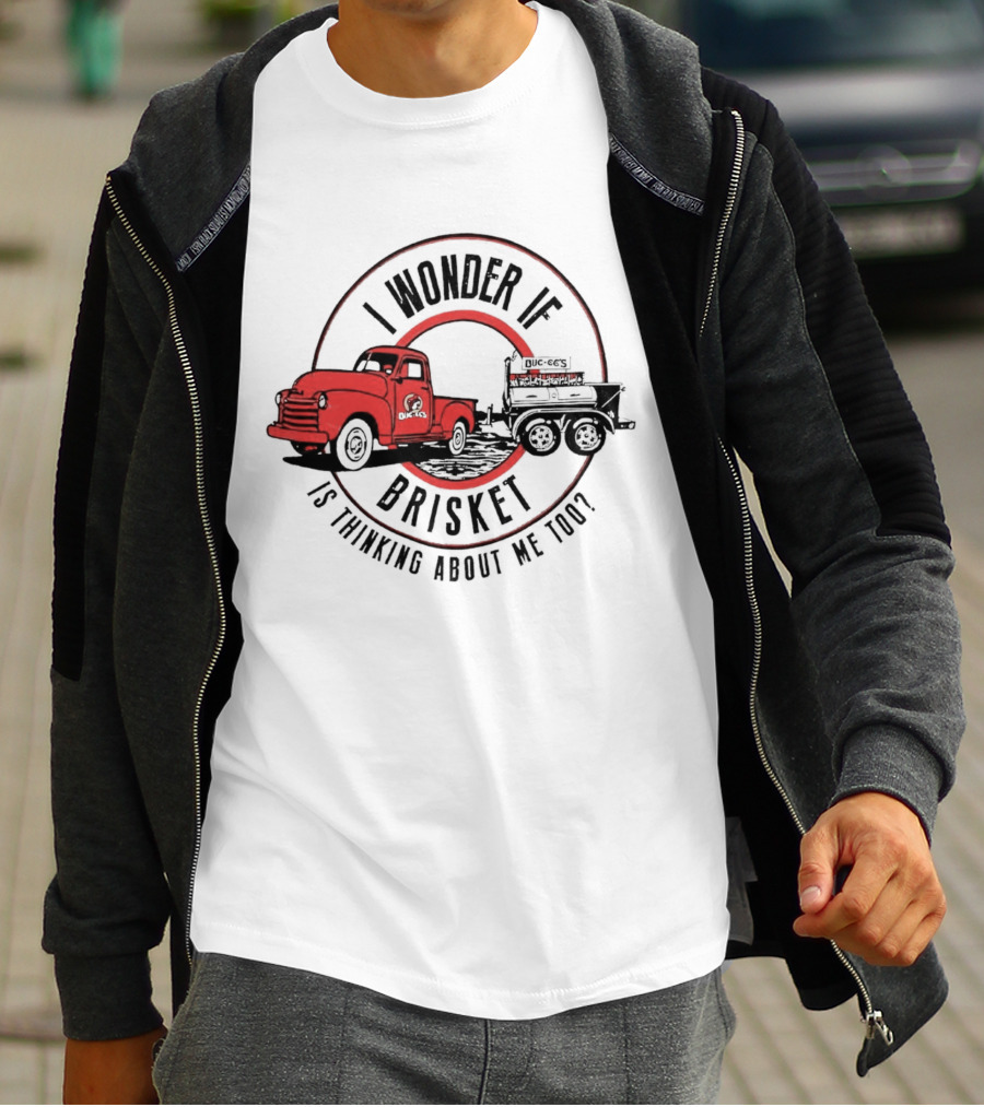 I Wonder If Brisket Is Thinking About Me Too Vintage Truck BBQ T-Shirt