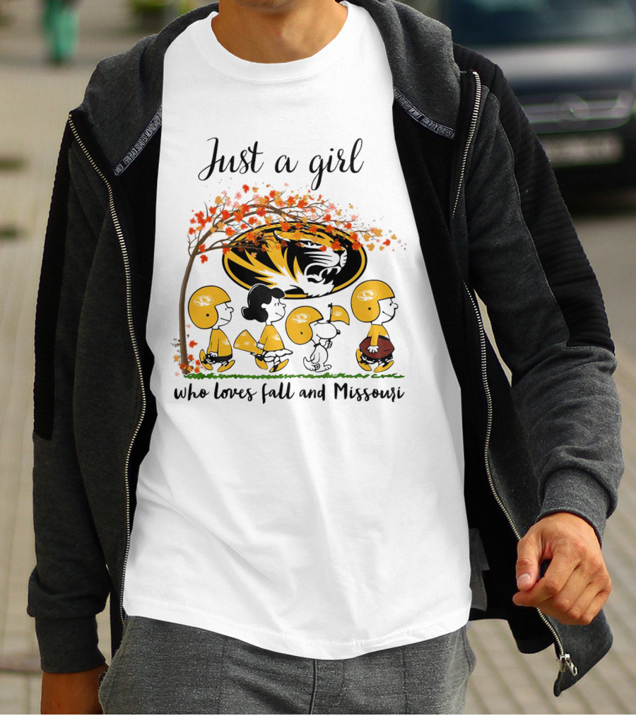 Just A Girl Who Loves Fall And Missouri Peanuts Cartoon Halloween Football Tiger Leaves T-Shirt