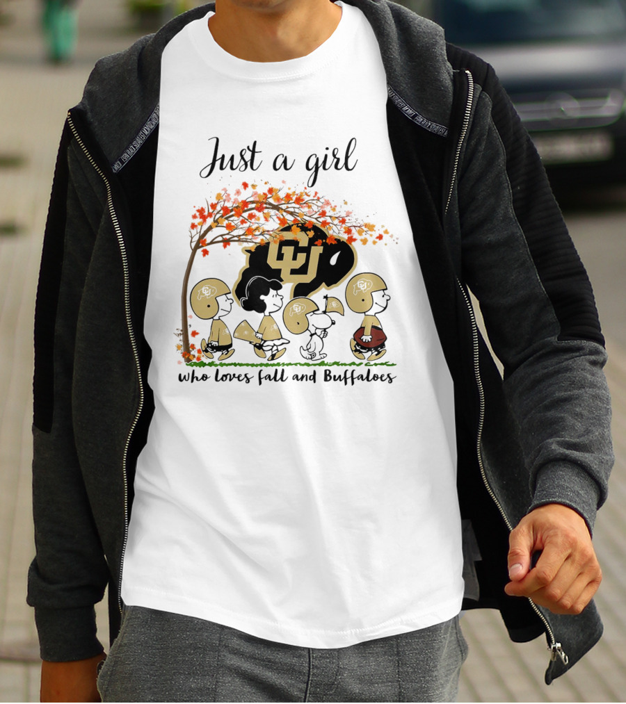 Just A Girl Who Loves Fall And Colorado Buffaloes Peanuts Cartoon T-Shirt
