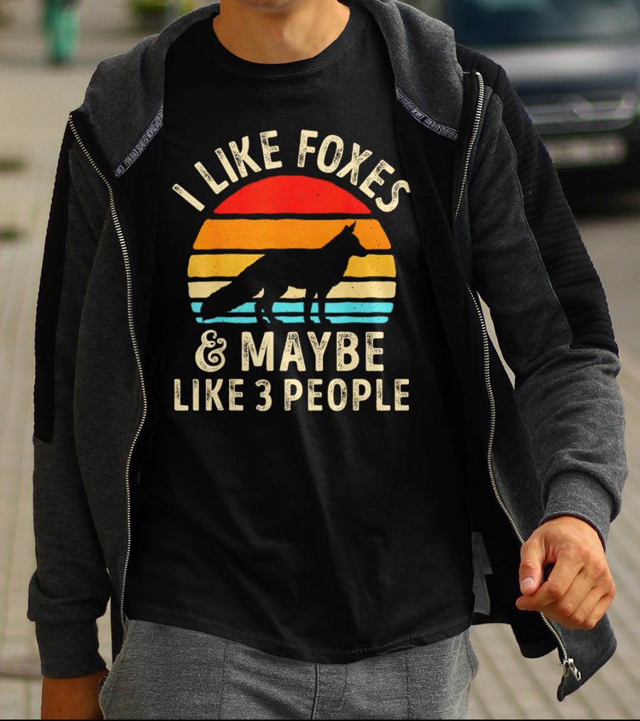 I Like Foxes And Maybe Like 3 People Vintage Sunset T-Shirt