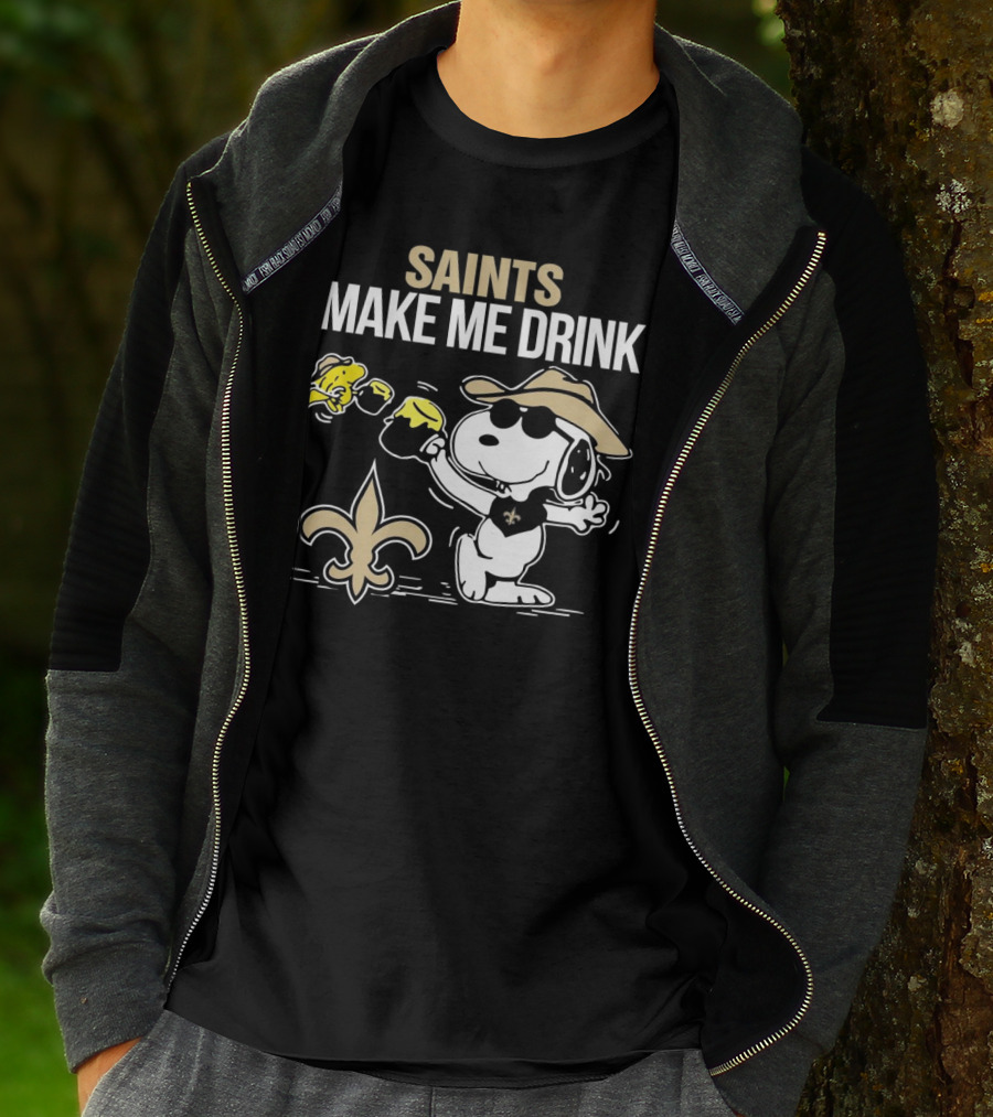 Snoopy Saints Make Me Drink With Football Logo And Hat T-Shirt