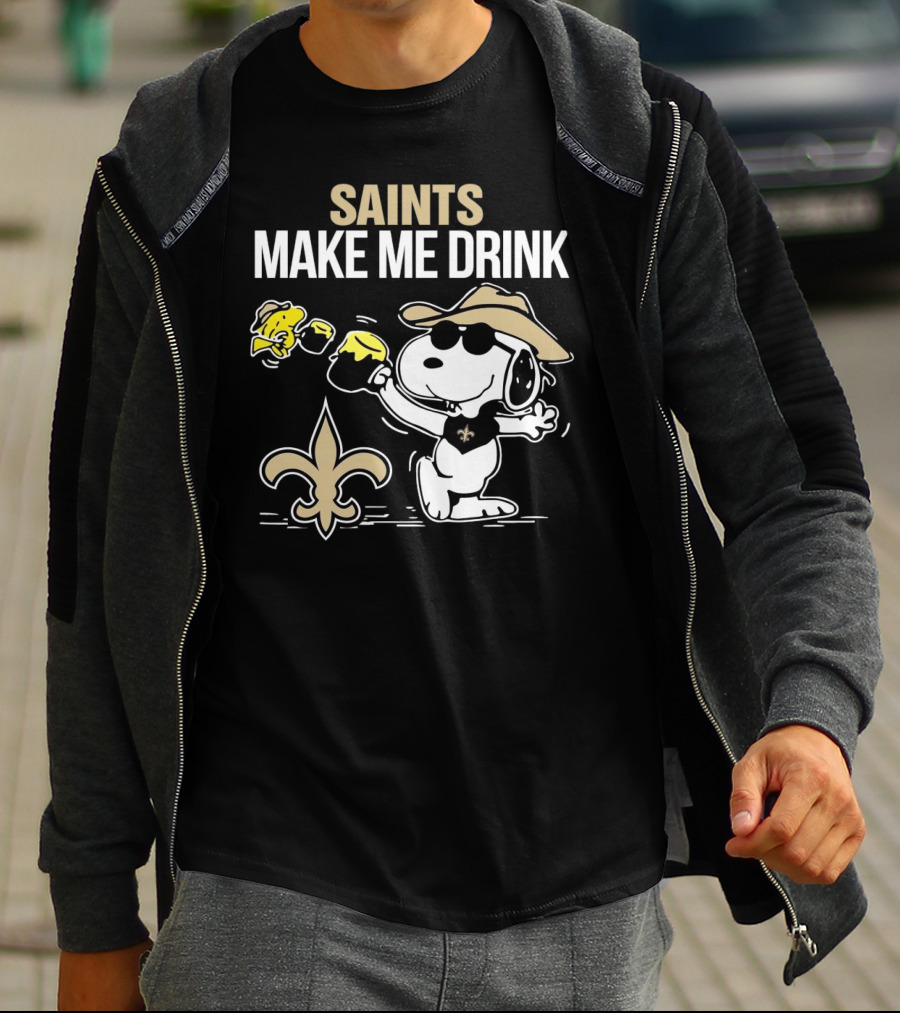 Snoopy Saints Make Me Drink With Football Logo And Hat T-Shirt