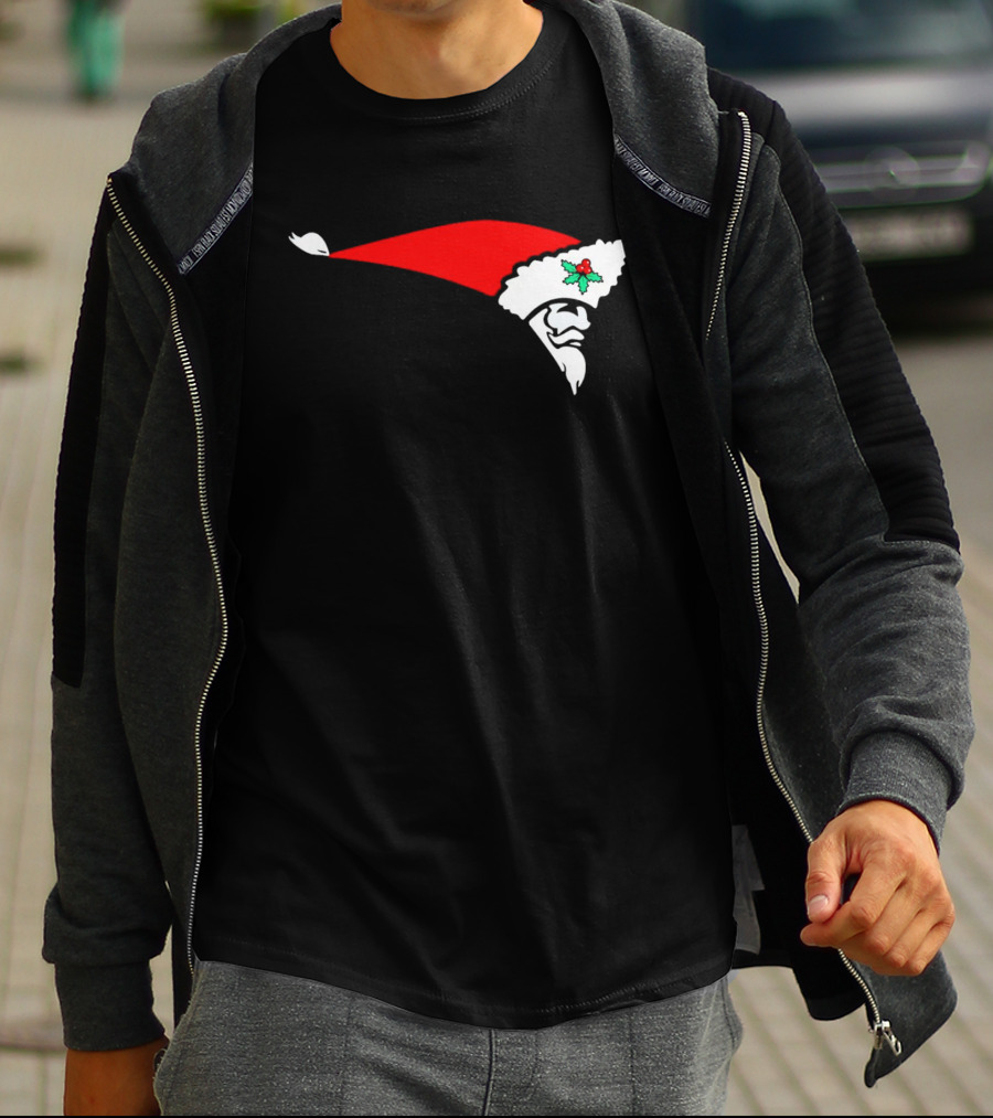 New England Patriots Santa Hat Christmas Day T-Shirt