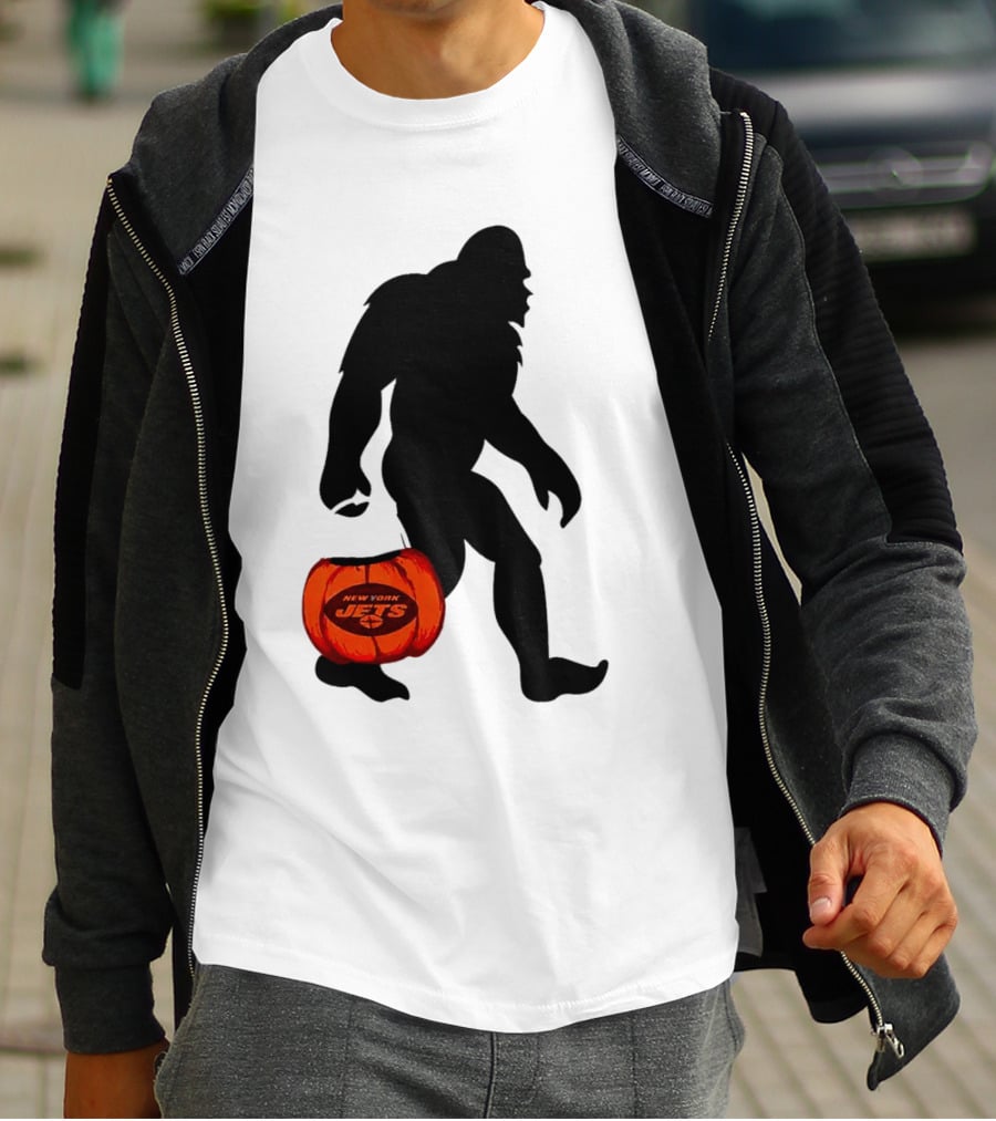New York Jets Bigfoot Halloween Pumpkin T-Shirt