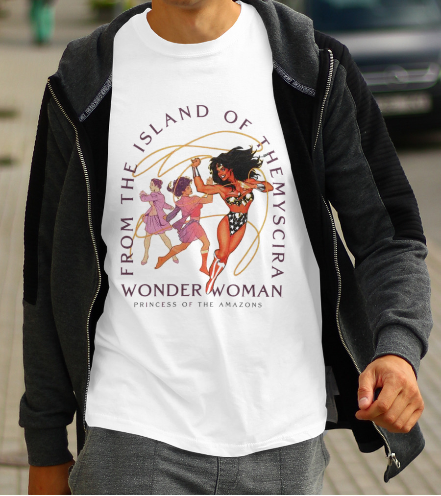 From The Island Of Themyscira Live Of The Amazons Wonder Woman T-Shirt