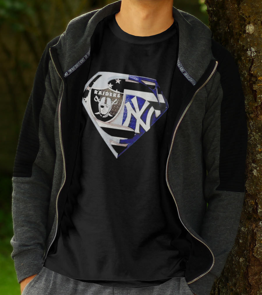 Las Vegas Raiders New York Yankees Superman Shield T-Shirt