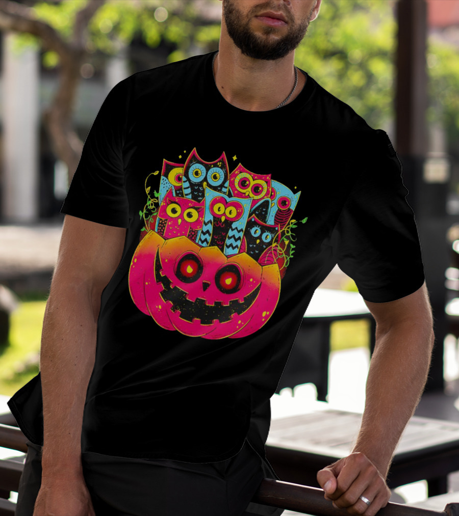 Neon Owls In Jack-o'-Lantern Halloween Party T-Shirt