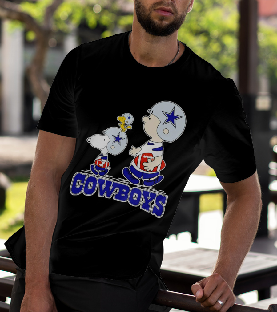 Cowboys Snoopy Charlie Brown Woodstock Football Helmets T-Shirt