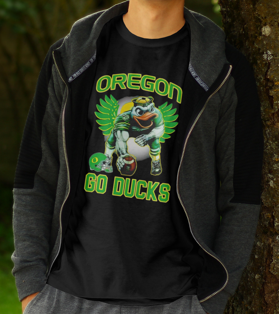Oregon Ducks Football Go Ducks Mascot With Green Wings And Helmet T-Shirt