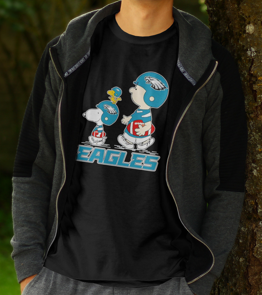 Eagles Football Snoopy Charlie Brown Woodstock Philadelphia T-Shirt