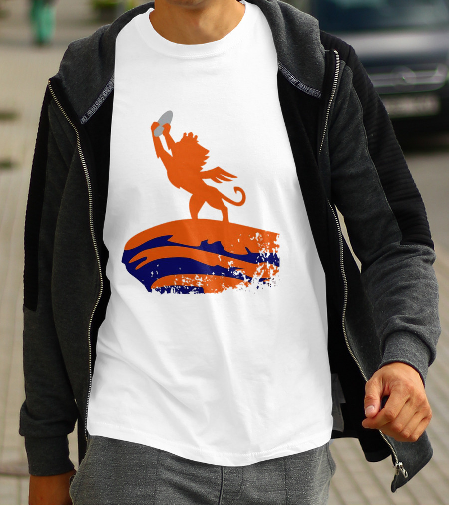 Fc Cincinnati King Of The Shield Orange Lion Crowned On Mound T-Shirt