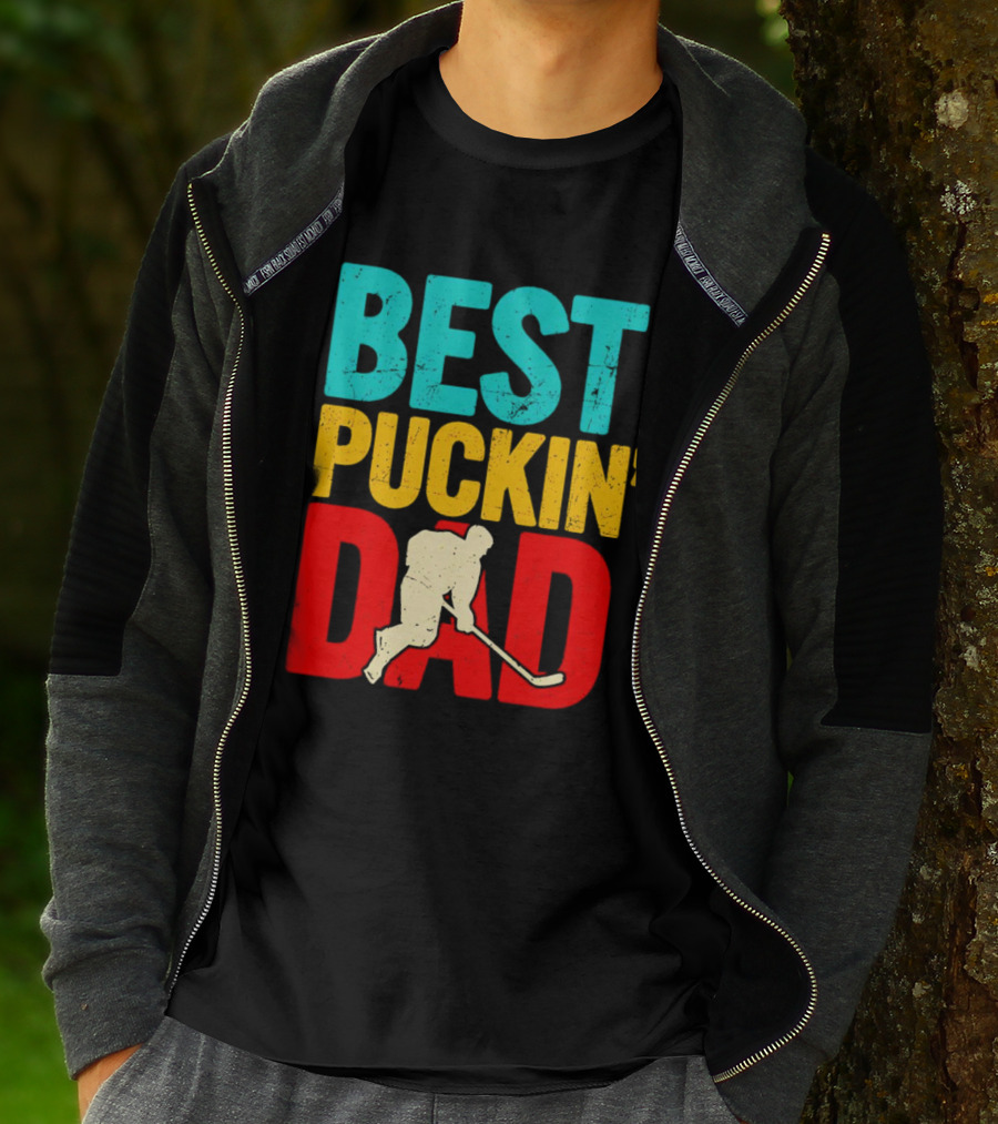 BEST PUCKIN’ DAD Hockey Player T-Shirt