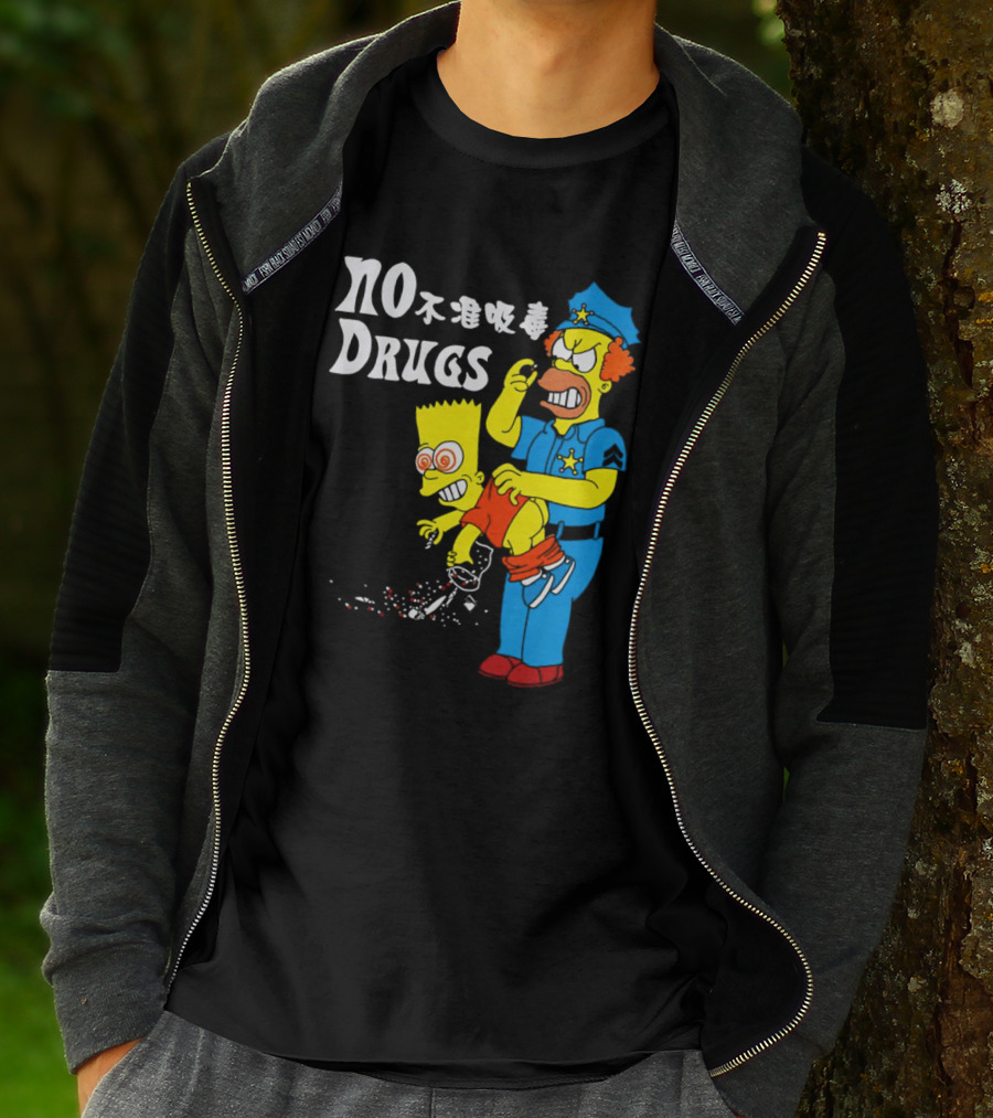NO DRUGS The Simpson Police Officer抓住Bart Simpson不准吸毒 T-Shirt