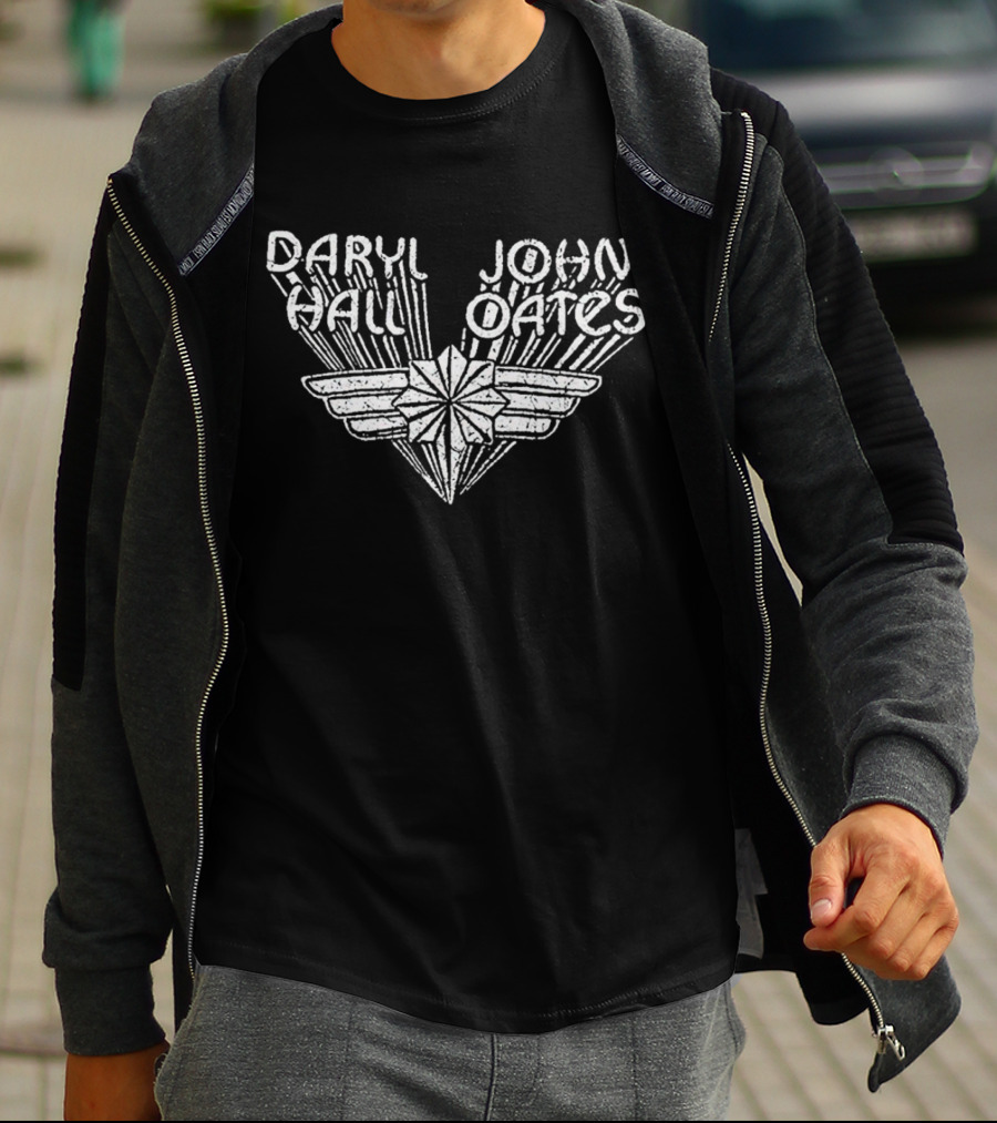Daryl Hall John Oates Bigger Than Both Of Us Concert Winged Star T-Shirt