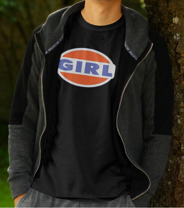 Pamela Anderson Girl 90s Logo Oval T-Shirt