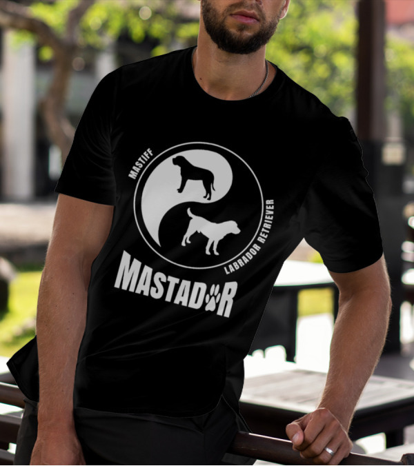 Mastiff Labrador Retriever Yin Yang Mastador T-Shirt
